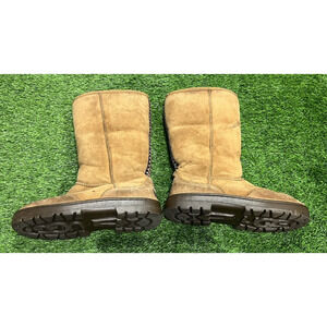 Ugg Ultra Tall Braided boots size 8 womens Style 5245 Shearling **